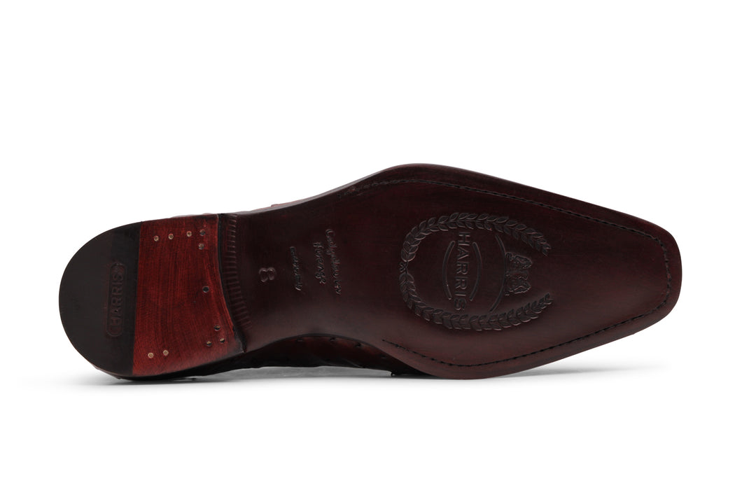 Cuir précieux à cordes