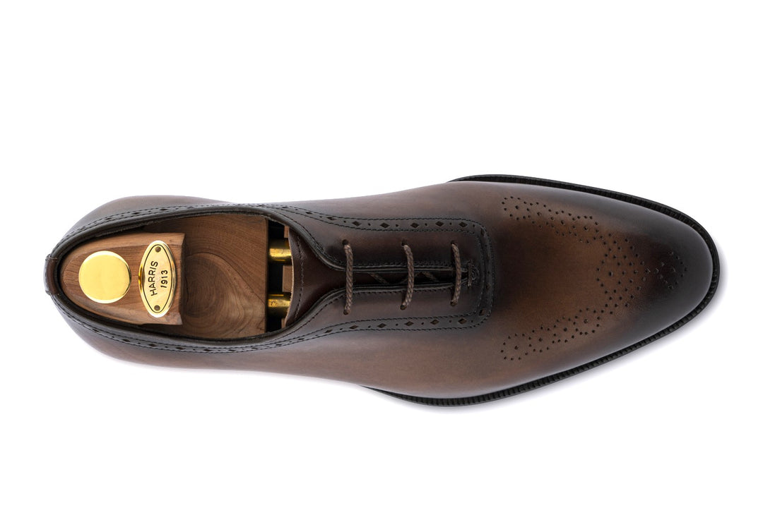 Detalles de cuero francés y brouge