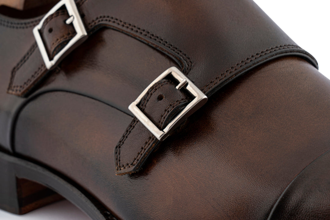 Doppia fibbia in pelle dipinta a mano