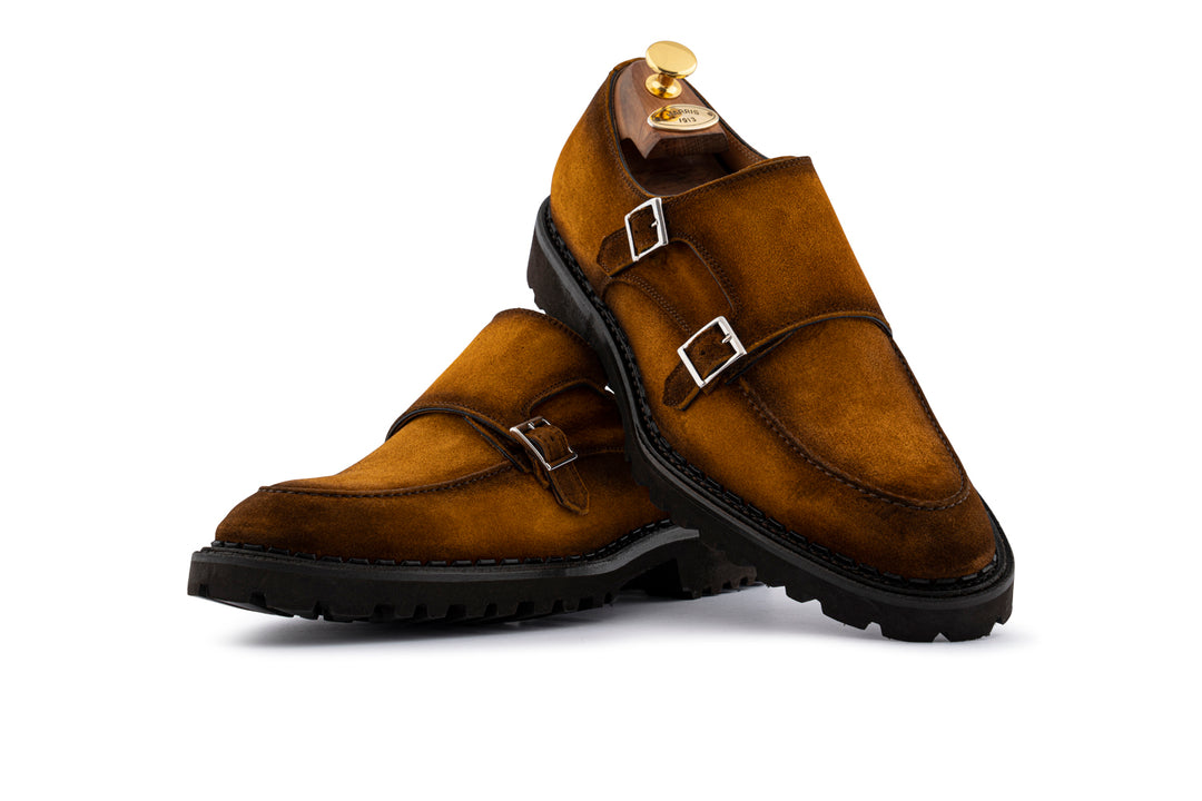 Doppia fibbia in camoscio tabacco