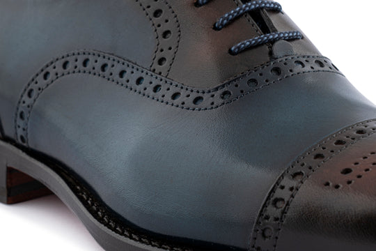 Cuero sombreado francés francés con detalles brogue