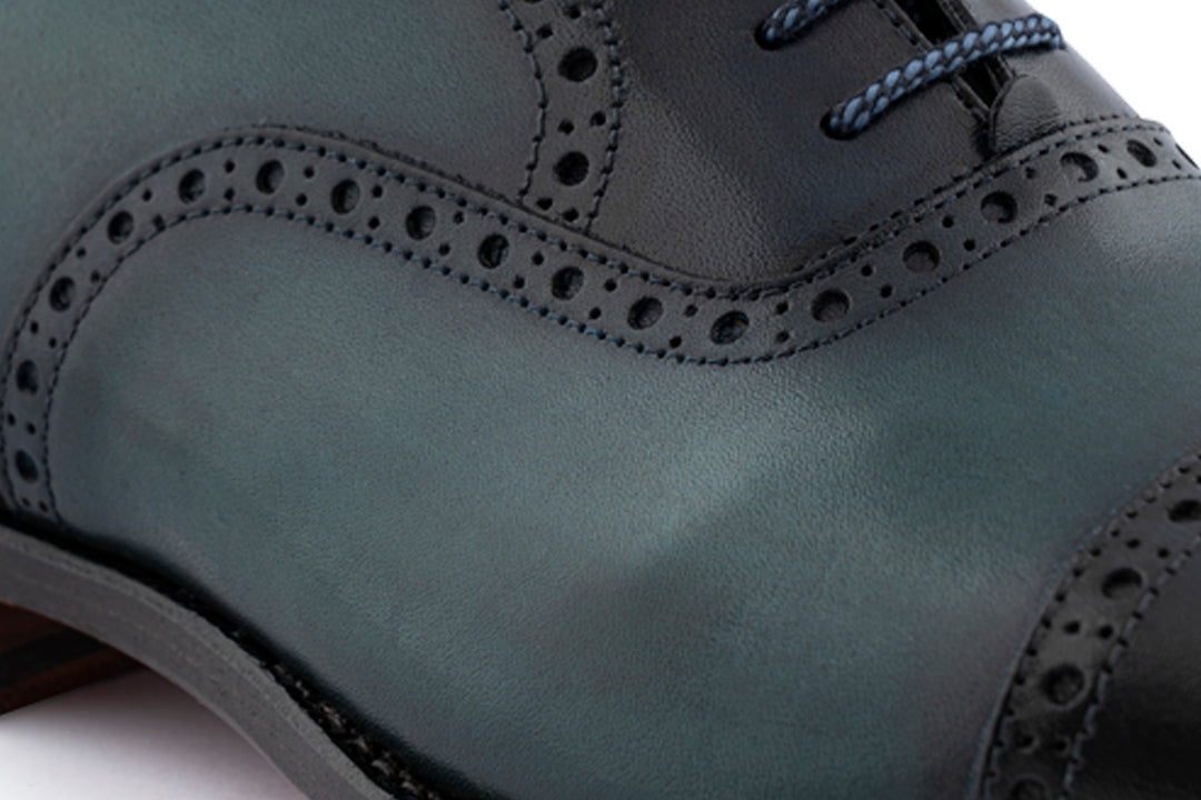 Cuero sombreado francés francés con detalles brogue