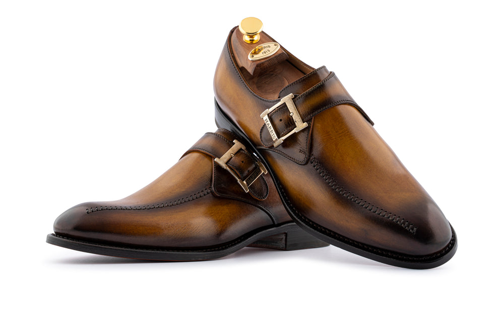 Monofbbbia en cuir peint à la main avec couture à la main