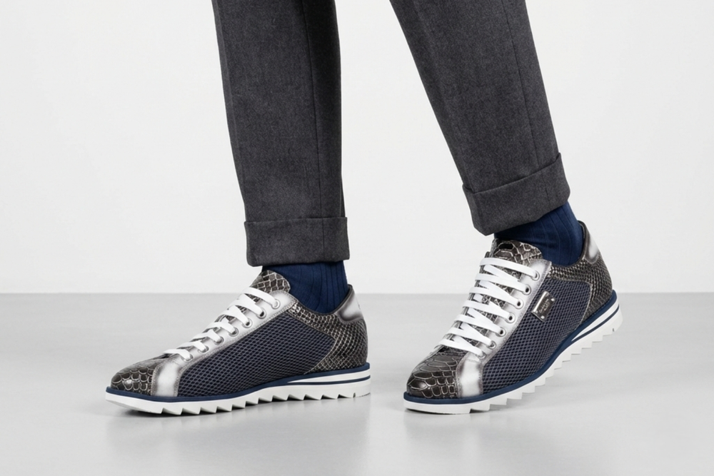 Deportivas efecto pitón y perforadas