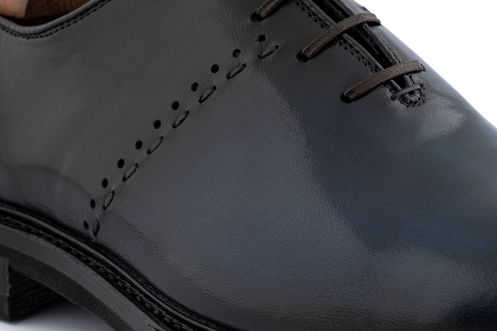 Leather lace-up