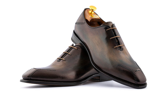 Handbemalte Brogues mit Handnaht