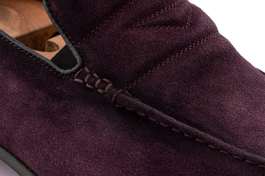 Mocassino in suede con passante imbottito