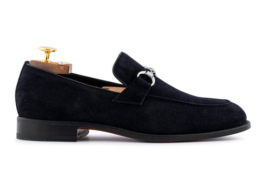 Mocassino in suede con morsetto