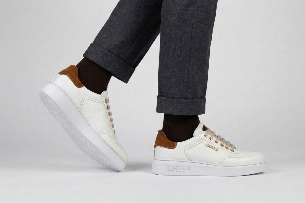 Sneakers comfort con dettagli in suede