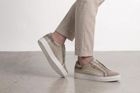 Sneakers slipon effetto coccodrillo Beige
