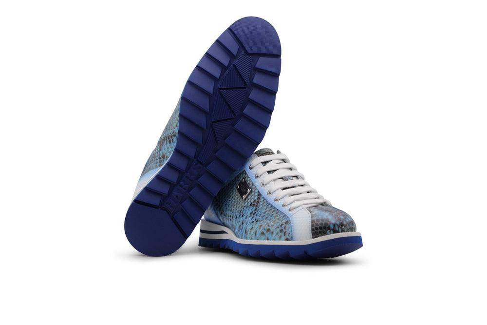 Sneakers in pelle pregiata e stampata