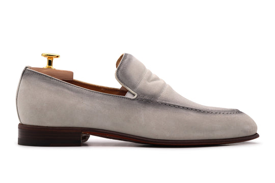 Mocassino in suede con passante imbottito