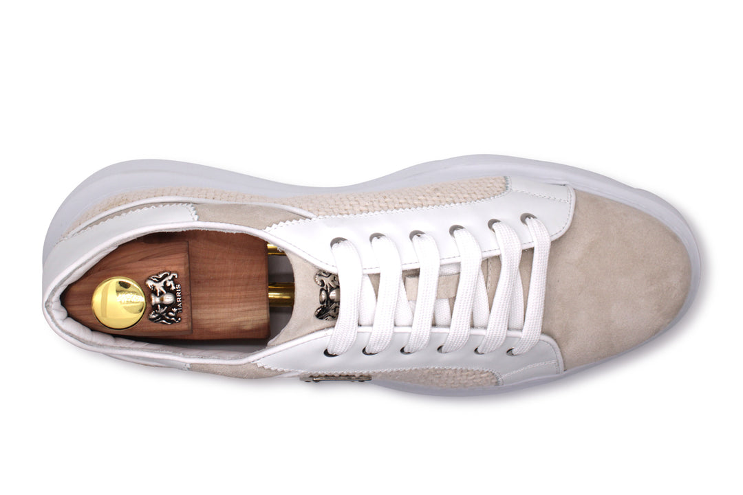 Zapatillas de deporte con gamuza con detalles perforados