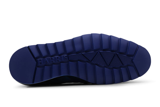 Sneaker in pelle dipinta a mano con cuciture imbottite