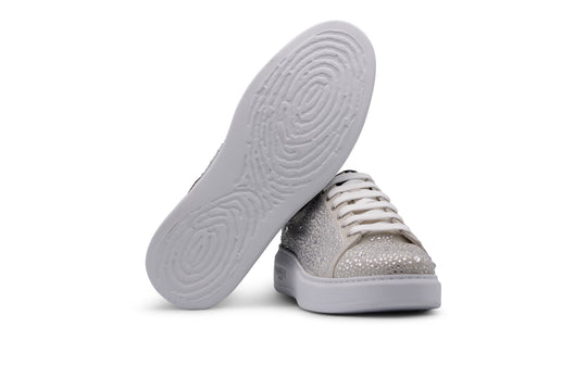 Low-top sneakers embellished with fine crystals